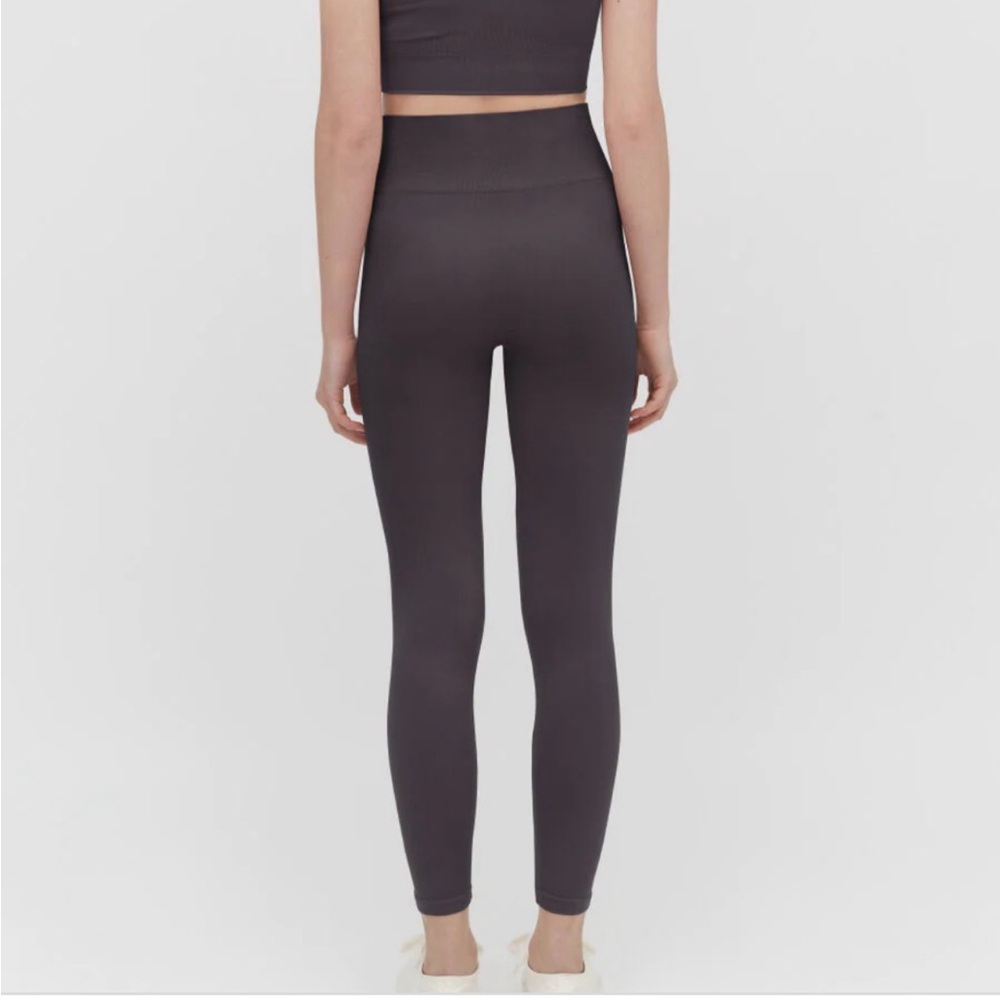 Cuyana Stretch High Waisted Legging - Gray